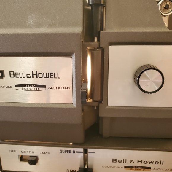 COPY - Bell & Howell model 466A Super 8 & 8mm AutoLoad Projector Works 35SRL1232 - Picture 7 of 16